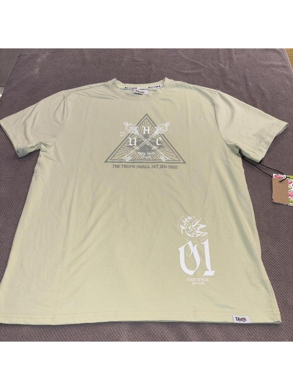 Men's UNDRTD Pastel Green T-Shirt Size Medium New with Tags